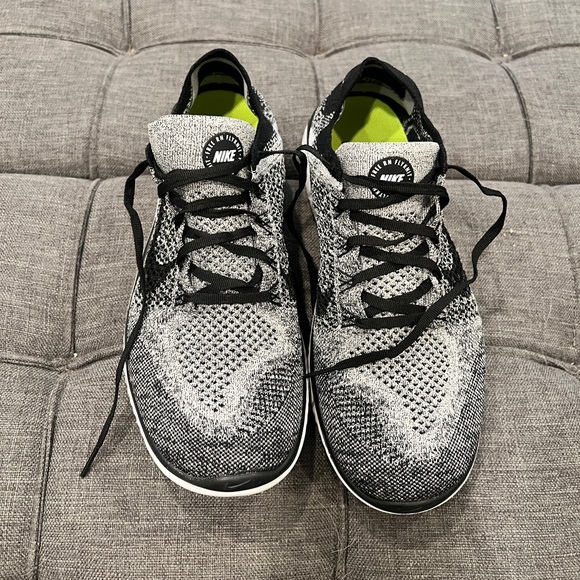 Nike Free Run Flyknit 2018 – White/Grey/Black, Size 10.5 - Picture 5 of 7